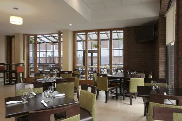 Days Inn by Wyndham Baltimore Inner Harbor 4