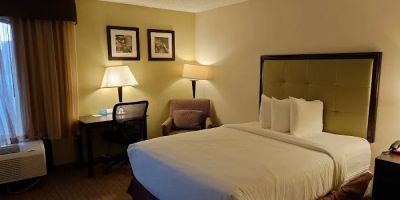 Days Inn by Wyndham Baltimore Inner Harbor