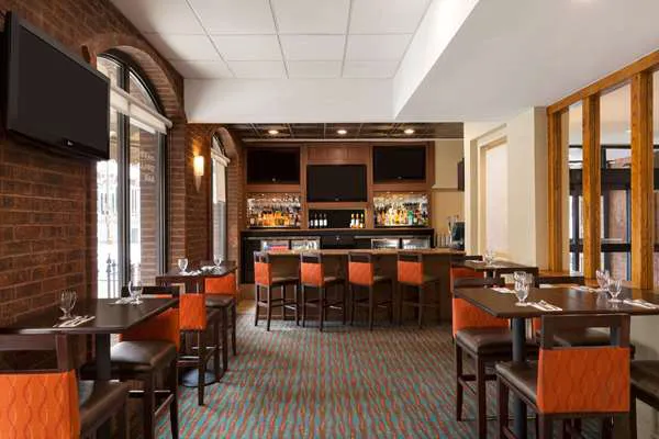 Days Inn by Wyndham Baltimore Inner Harbor 4