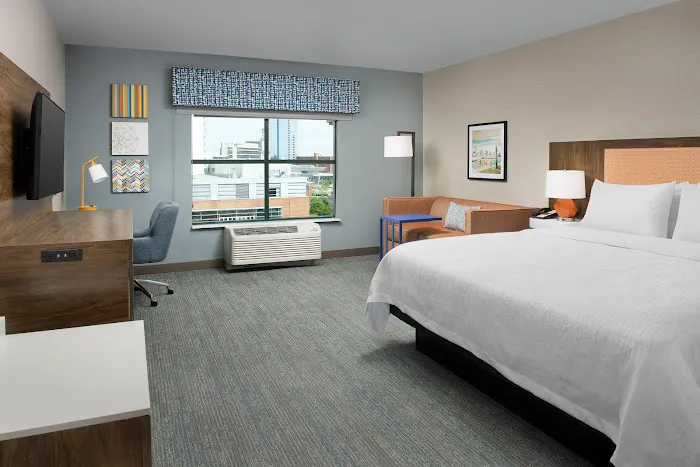 Hampton Inn Baltimore-Downtown-Convention Center 4