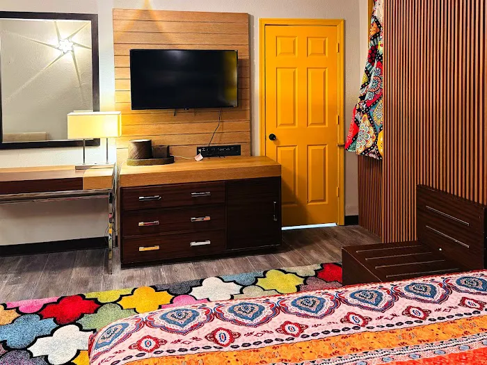 Midtown Inn 4