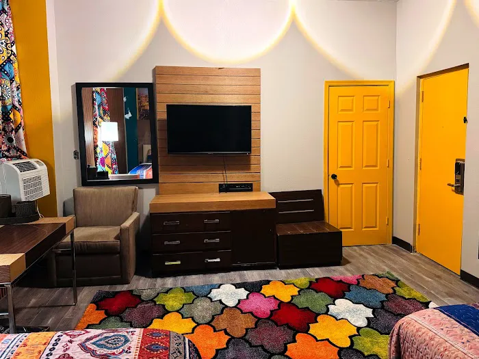 Midtown Inn 4