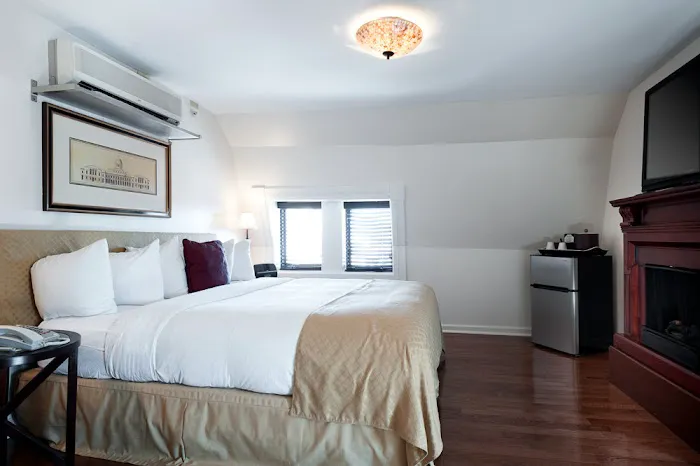 Hotel Brexton, Trademark Collection by Wyndham 4