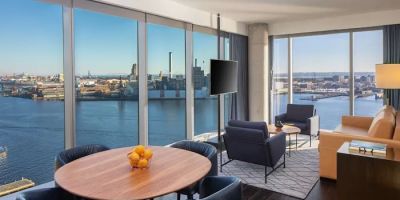 Canopy by Hilton Baltimore Harbor Point