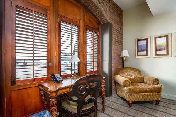 The Inn at Henderson's Wharf, Ascend Hotel Collection 4