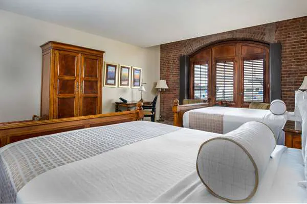 The Inn at Henderson's Wharf, Ascend Hotel Collection 4