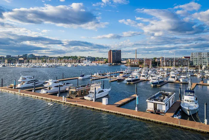 FLOHOM 7 | Harbor Hideaway 4