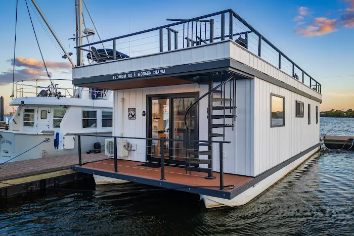 FLOHOM 2 | Modern Charm 3