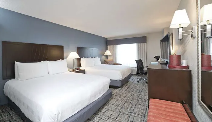 Best Western Plus Hotel & Conference Center 4