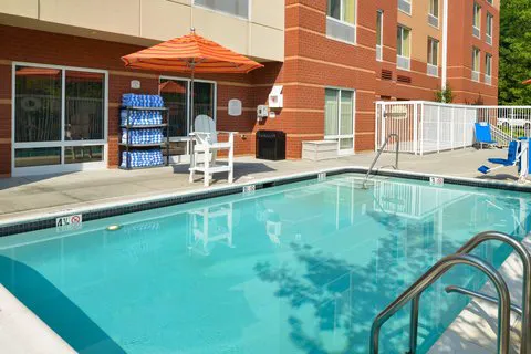 Fairfield Inn & Suites White Marsh 4