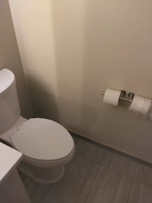 Holiday Inn Express White Marsh 4