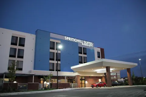 Inn at The Colonnade Baltimore - a DoubleTree by Hilton Hotel 4