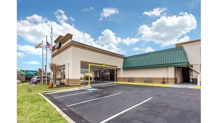 Quality Inn 5