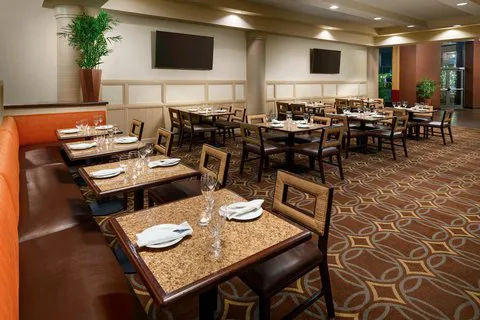 Sheraton Baltimore North Hotel 4