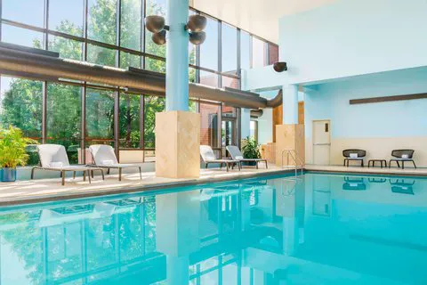 Sheraton Baltimore North Hotel 4