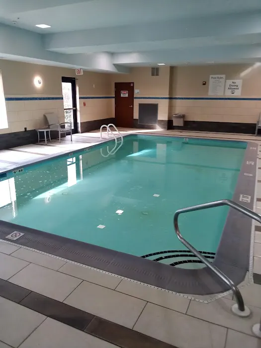 Holiday Inn Express & Suites Columbia East - Elkridge 5
