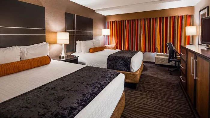 Best Western Plus Best WesternI Airport Hotel - Arundel Mills 4