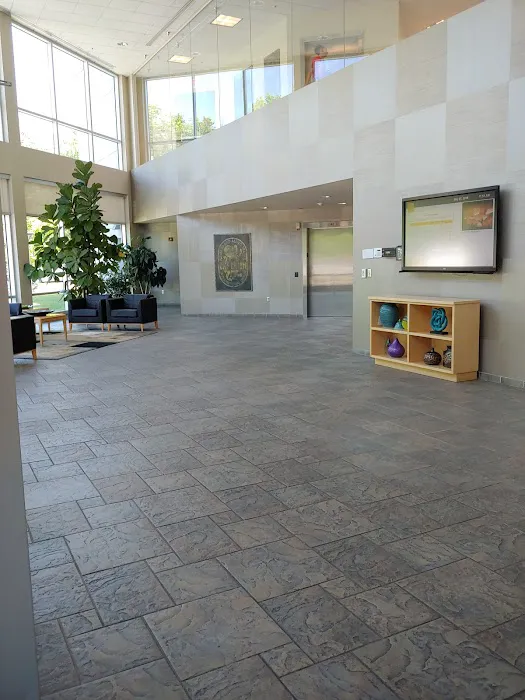 IUPAT Residence Suites 4