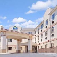 Days Inn & Suites by Wyndham Laurel Near Fort Meade ico