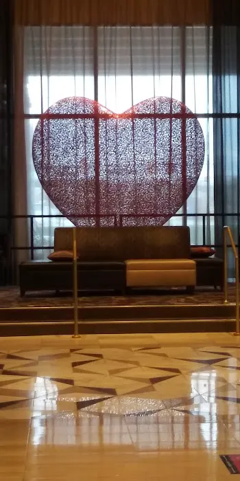 Live! Hotel 5