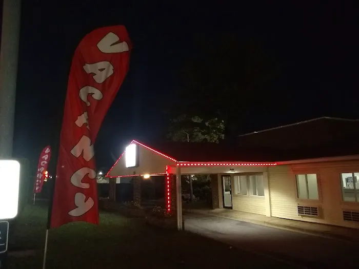 Red Crown Inn 5