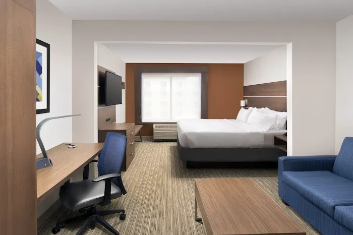 Holiday Inn Express & Suites Baltimore - Bwi Airport North by IHG 5