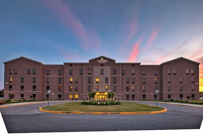 Candlewood Suites Building 4690 4