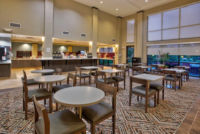 Candlewood Suites Building 4690 4