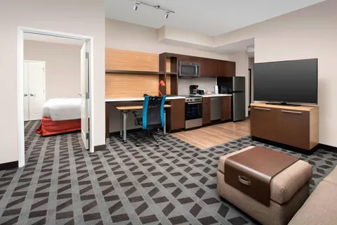 TownePlace Suites College Park 4
