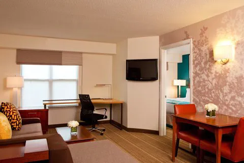 Residence Inn Greenbelt 4