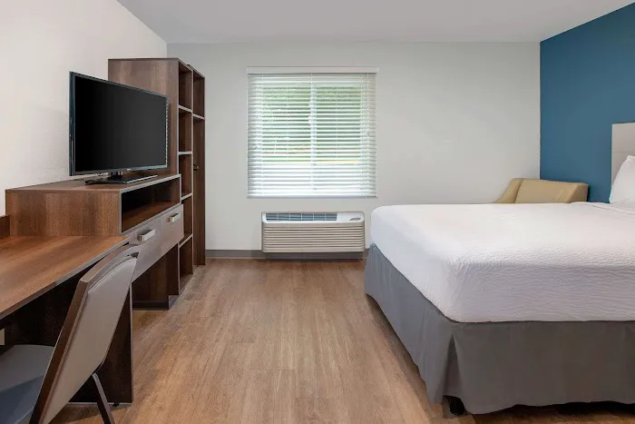 WoodSpring Suites Washington DC Northeast Greenbelt 4