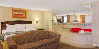 Days Inn by Wyndham Silver Spring
