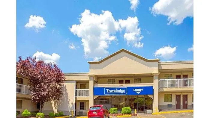 Travelodge by Wyndham Silver Spring 5