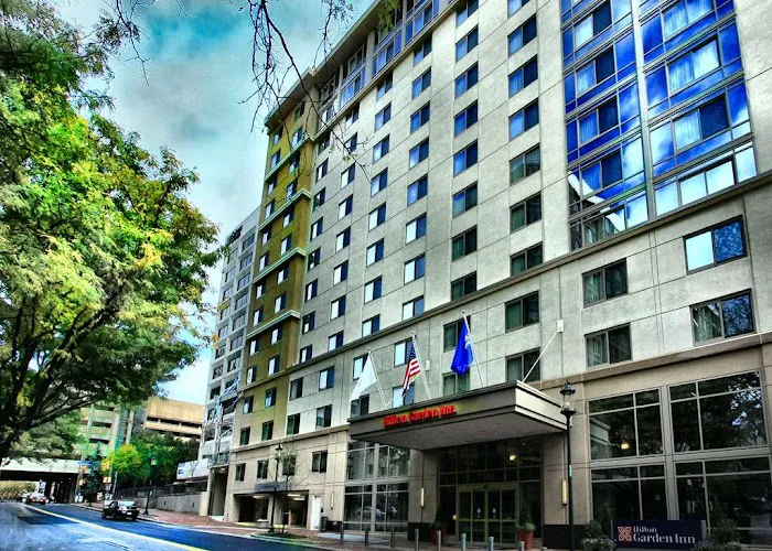 Hilton Garden Inn Bethesda Downtown 4