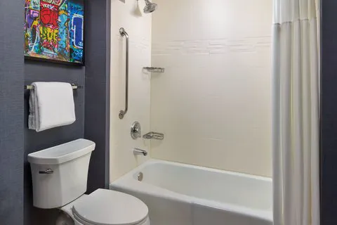 Residence Inn Bethesda Downtown 4