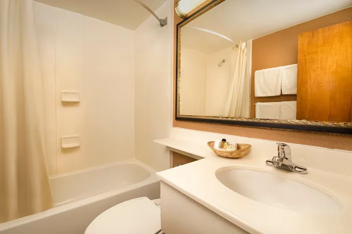 American Inn of Bethesda 4