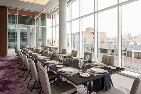 Marriott Bethesda Downtown at Marriott HQ 4