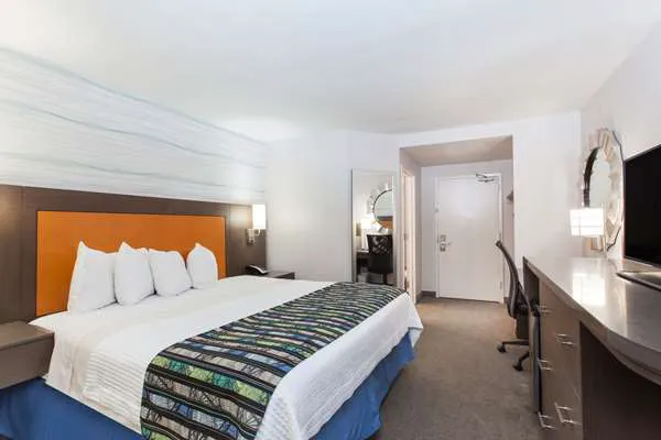 Days Inn by Wyndham Lanham Washington DC 4