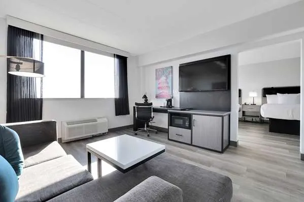 La Quinta Inn & Suites by Wyndham Washington DC / NoMa 4