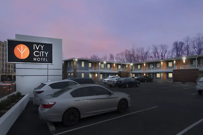 Ivy City Hotel 4