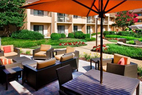 Courtyard New Carrollton Landover 4