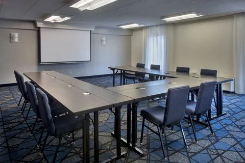Courtyard New Carrollton Landover 4