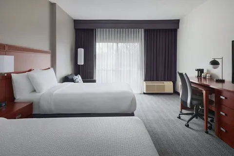 Courtyard New Carrollton Landover 4