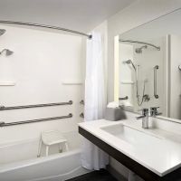 Holiday Inn Express Washington DC - Bw Parkway by IHG ico