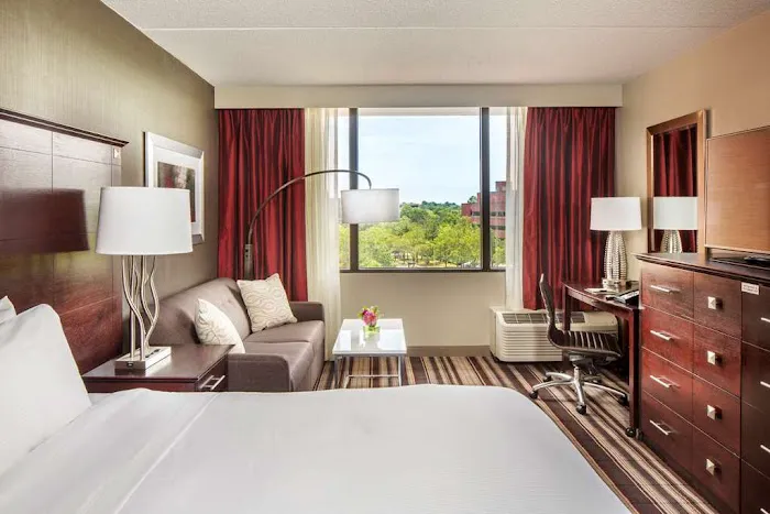 DoubleTree by Hilton Hotel Largo/Washington DC 4