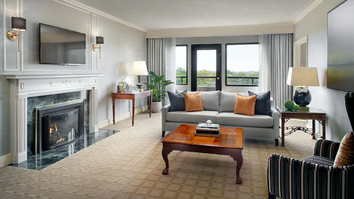 Omni Shoreham Hotel 4