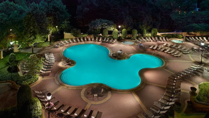 Omni Shoreham Hotel 4