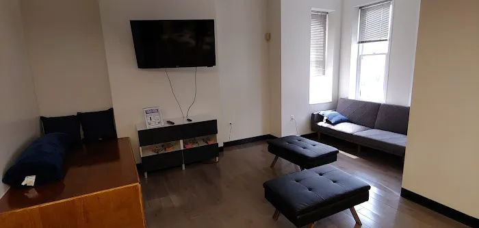 U Street Hostel 4