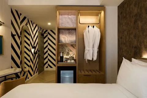 Canal House of Georgetown, a Tribute Portfolio Hotel 4