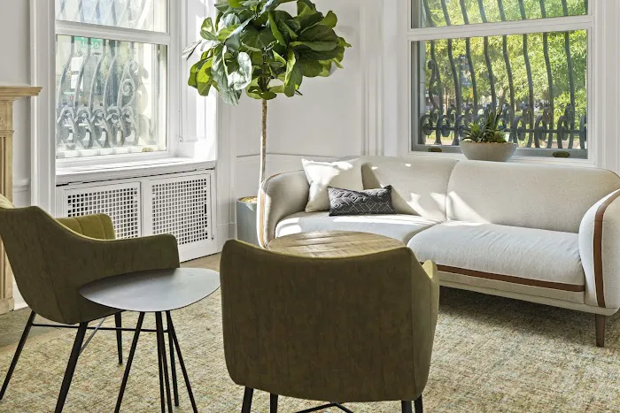 Placemakr Dupont Circle 4